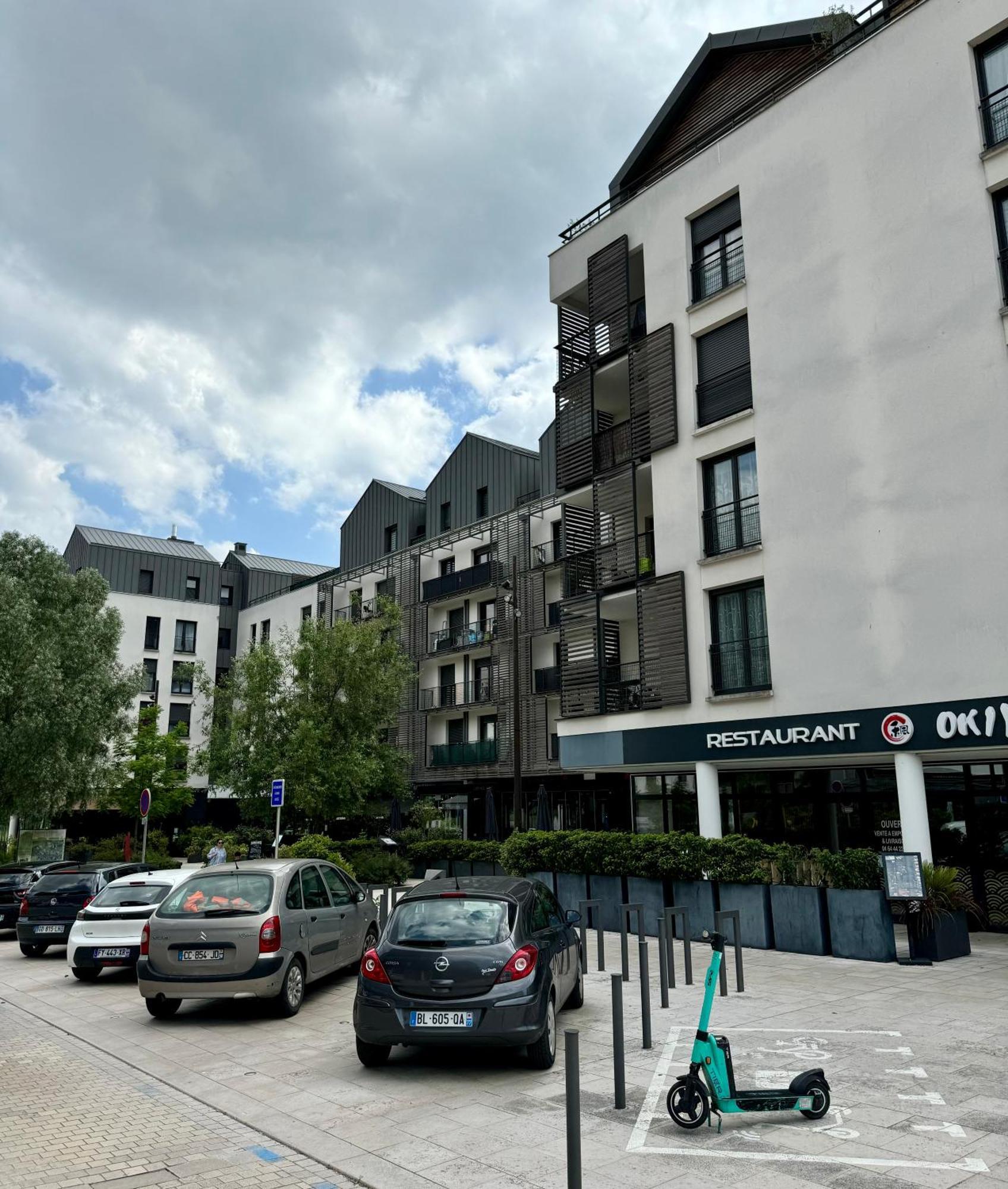 Studio 2 Adultes 2 Enfants Parcs Disneyland Paris مونتِفرا المظهر الخارجي الصورة