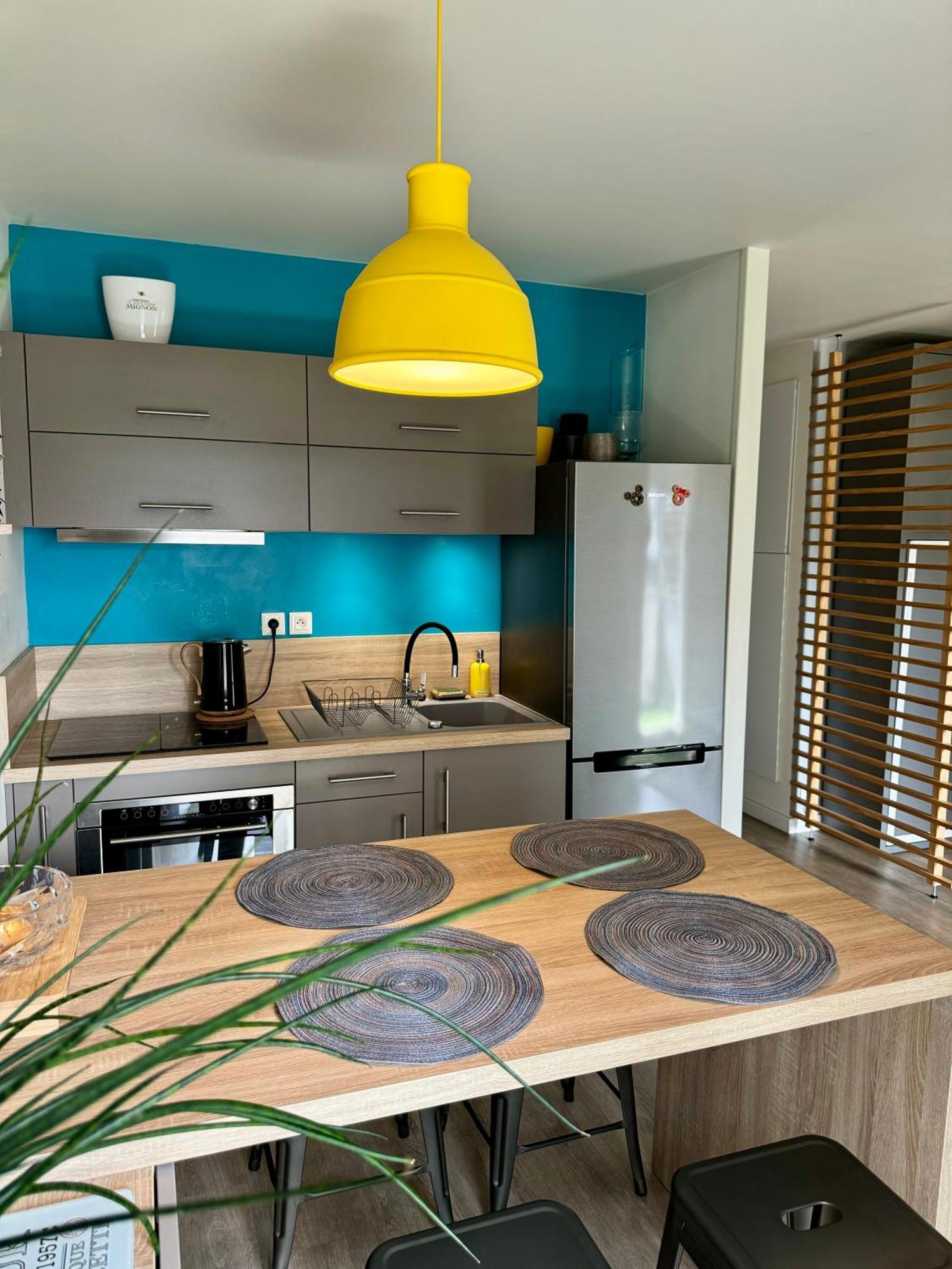 Studio 2 Adultes 2 Enfants Parcs Disneyland Paris مونتِفرا المظهر الخارجي الصورة